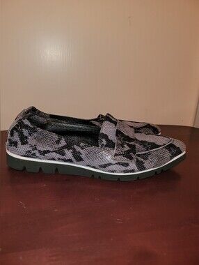 AGL Gray and Black Snake-Print Loafers Size 7.5/37.5